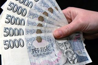 Na penzi spoří 4,42 milionu lidí - Novinky